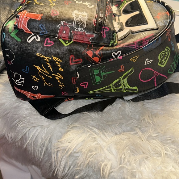 Karl Lagerfeld Paris Maybelle Collection Graffiti In Paris Backpack Black NWT - Picture 8 of 13